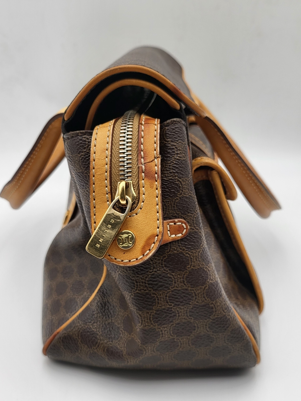 CÉLINE VINTAGE TRIOMPHE MACADAM SHOULDER BAG..AUTHENTIC.. - Picture 4 of 16